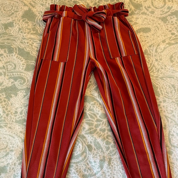 Cropped pants - Picture 1 of 3